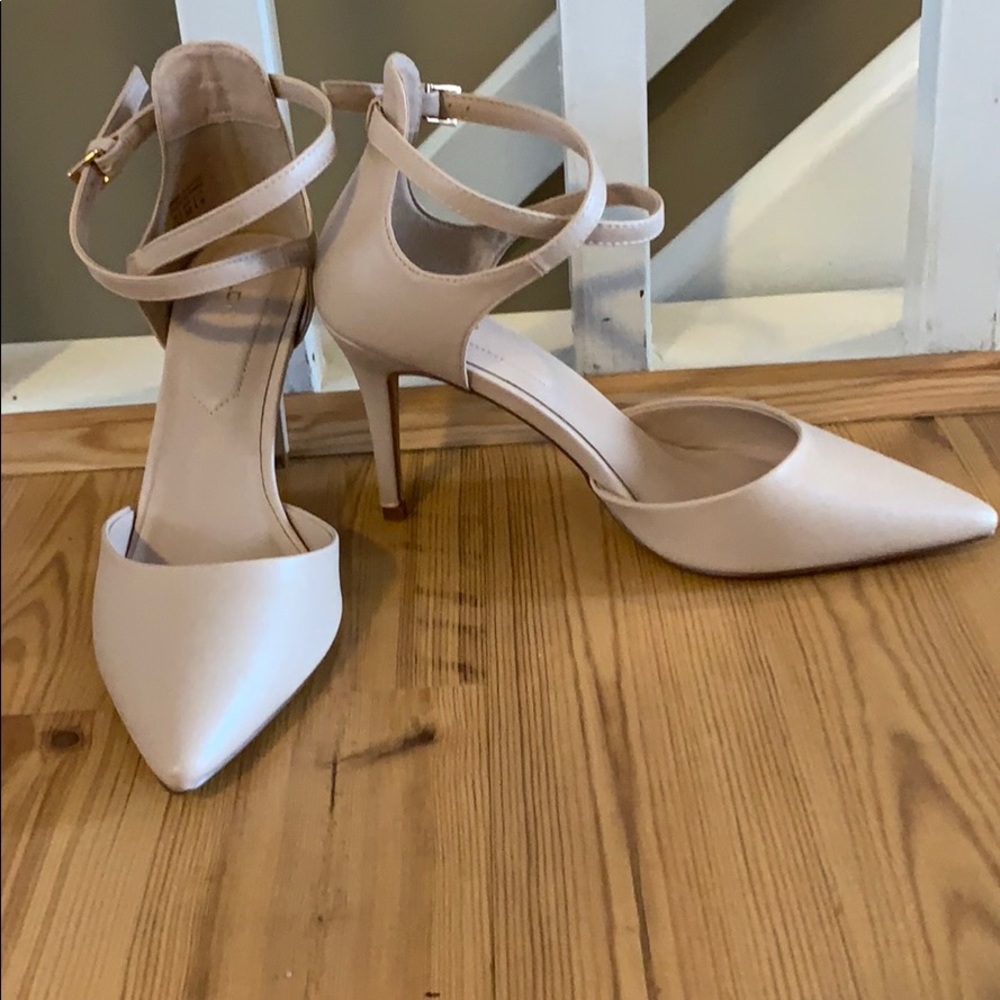 Aldo Nude Strappy Pumps *Never Worn*